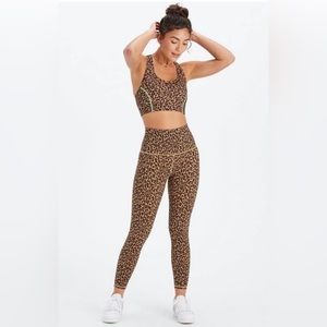 Fabletics challenge 2-piece outfit, medium cheetah print leggings and bra